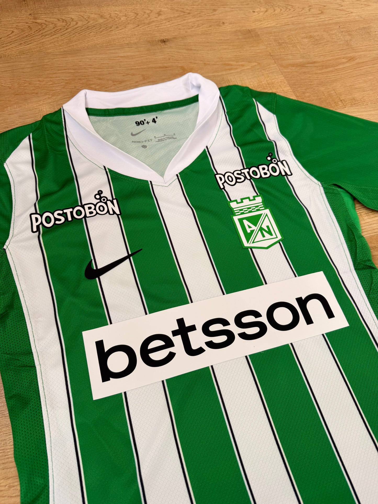 Camiseta Atlético Nacional 2026 Local Dama – Tela Lisa Encauchetada