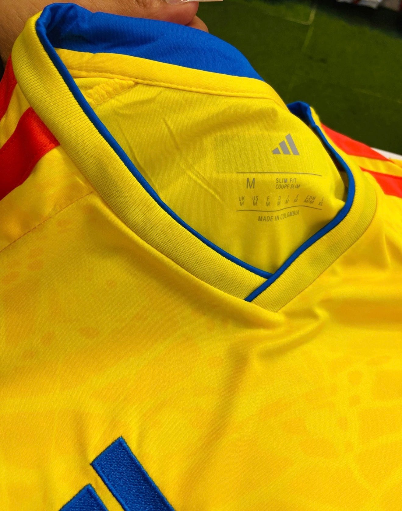 Camiseta Selección Colombia Mundial 2026 – Bordada Triple A (Mujer) 🇨🇴