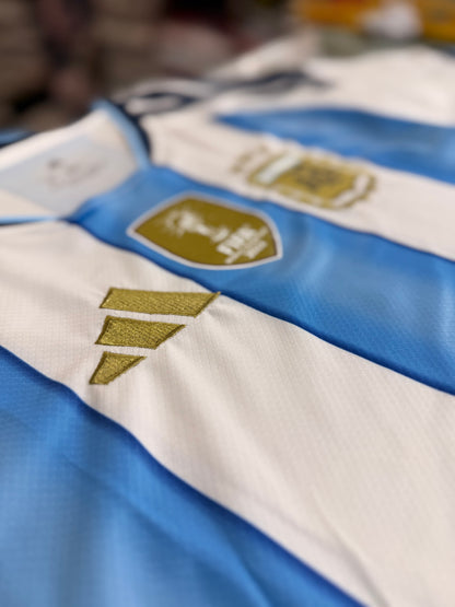 Uniforme Adulto Argentina Local Mundial 2026 – (Calidad Triple A) 🇦🇷⚪🔵