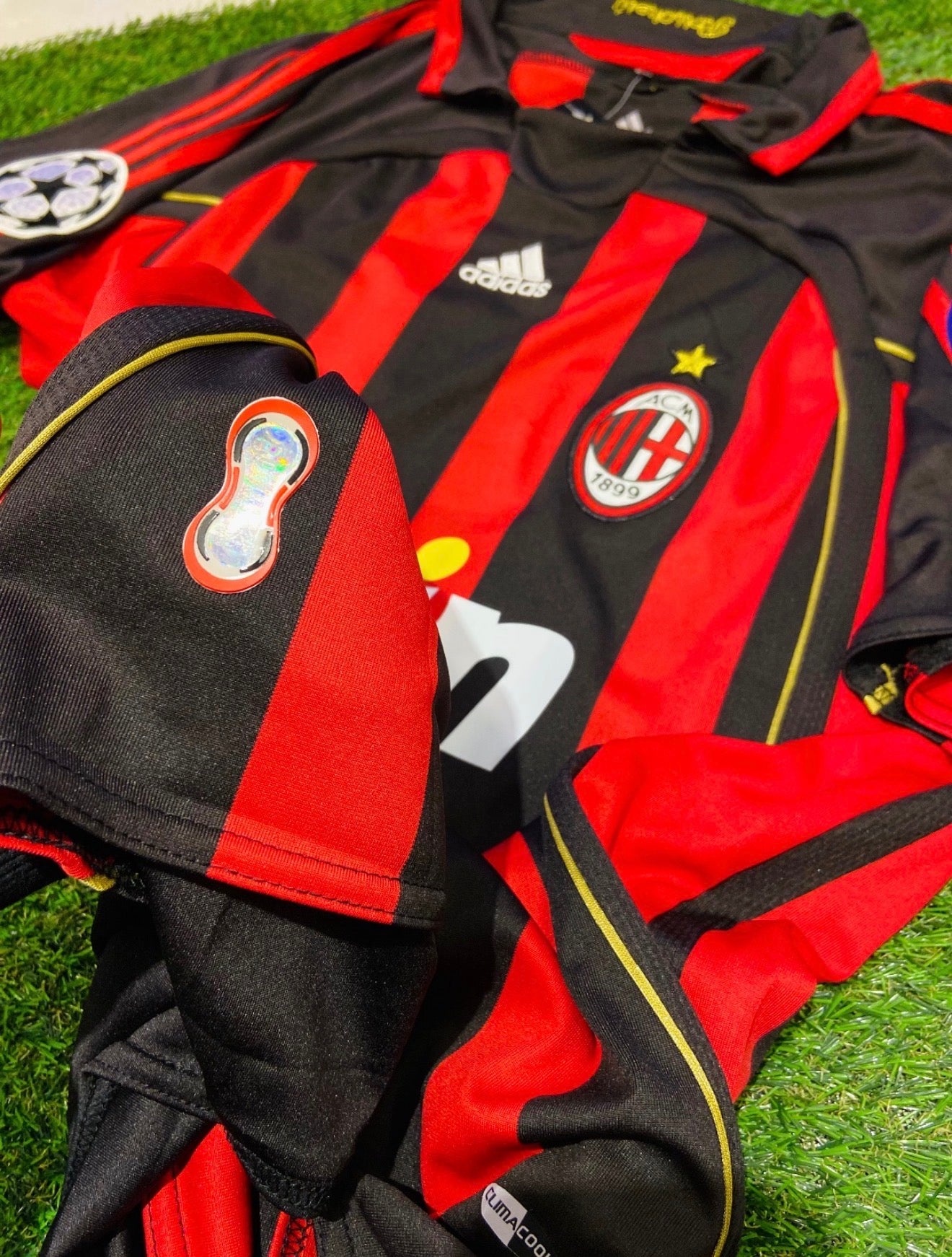 Camiseta AC Milan Retro Local – (Calidad 1.1) 🔴⚫🏆