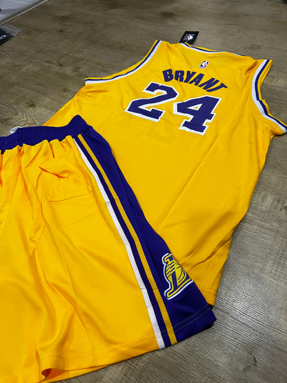 Uniforme Adulto Lakers Amarillo #24 – (Calidad Triple A) 🏀💛
