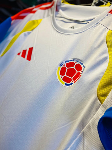 Camiseta Entrenamiento Selección Colombia 2026 Blanca – (Calidad 1.1) 🇨🇴⚪