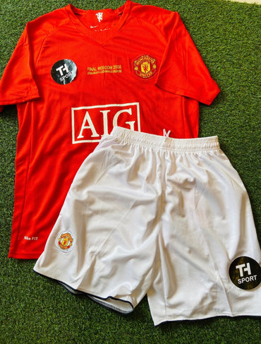 Uniforme Manchester United 2008 Retro – Camiseta + Pantaloneta (Calidad 1.1) 🔴🏆