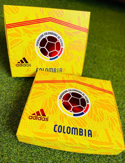 Cajas Premium Edición Fútbol – Presentación de Regalo y Colección (Selecciones y Clubes)
