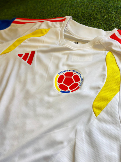Camiseta Entrenamiento Selección Colombia 2026 Blanca – (Calidad 1.1) 🇨🇴⚪
