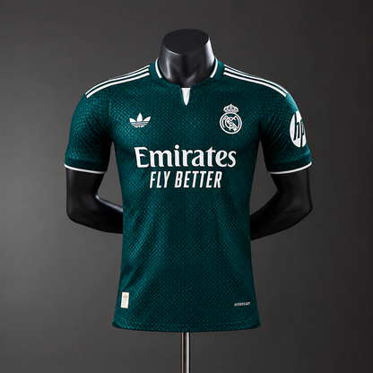 Camiseta Real Madrid Verde 2025/26 – Segunda Equipación