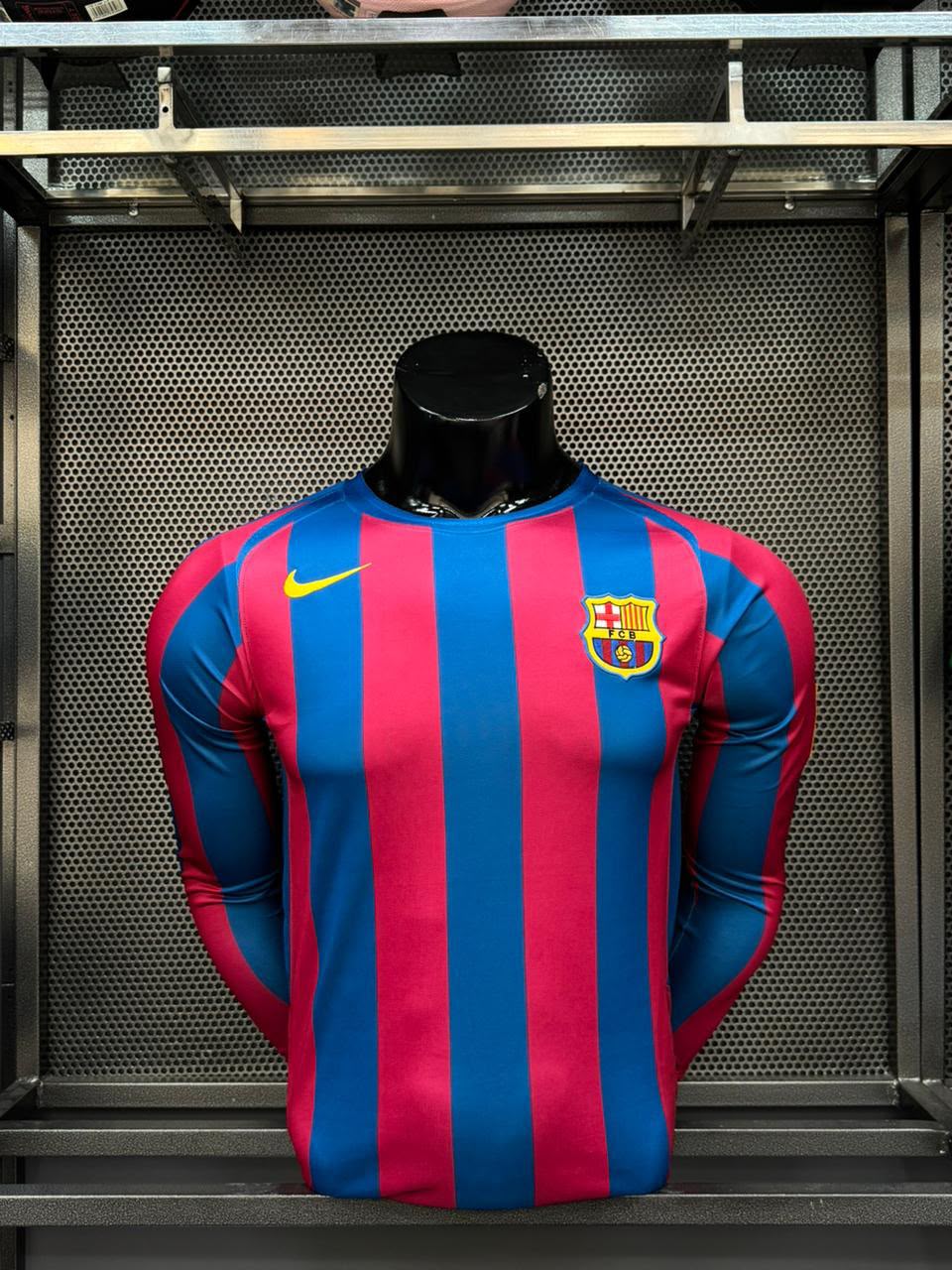 Camiseta Barcelona Ronaldinho 10 Retro 2005/06 Manga Larga – Dorsal y Parches