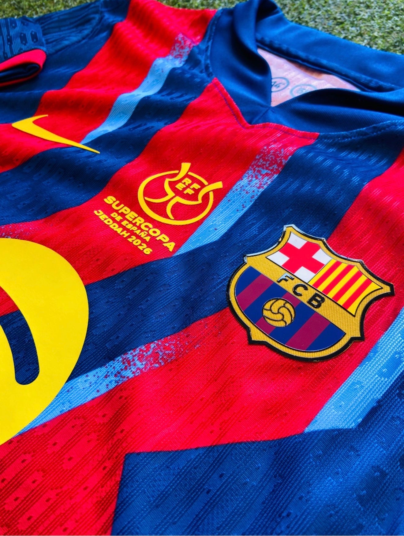 Camiseta FC Barcelona 4ta Equipación 2025-2026 – Hombre (Calidad 1.1)