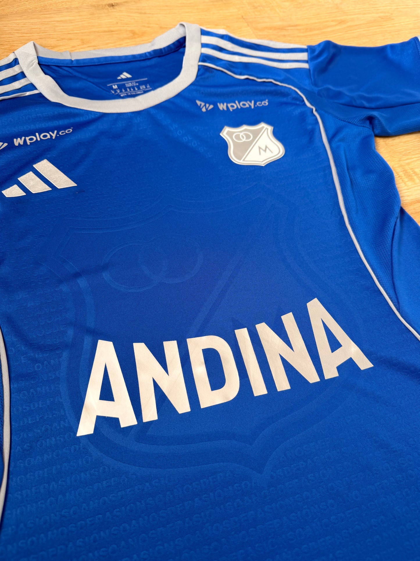 Camiseta Millonarios 2026 Local Dama – Calidad 1.1 Encauchetada