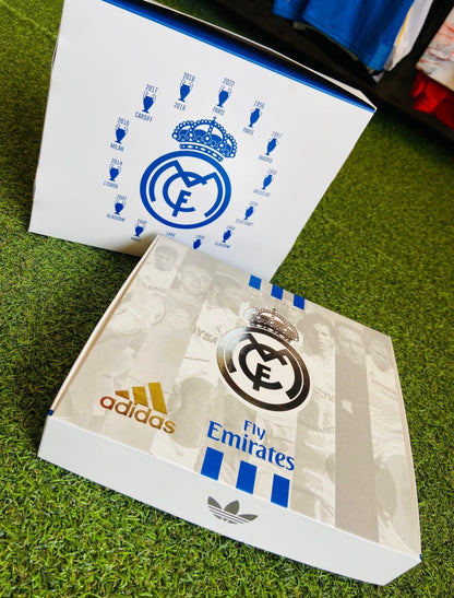 Cajas Premium Edición Fútbol – Presentación de Regalo y Colección (Selecciones y Clubes)