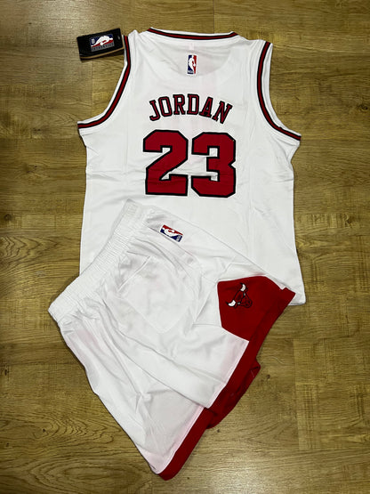 Uniforme Niño Chicago Bulls Blanco #23 – (Calidad Triple A) 🏀⚪