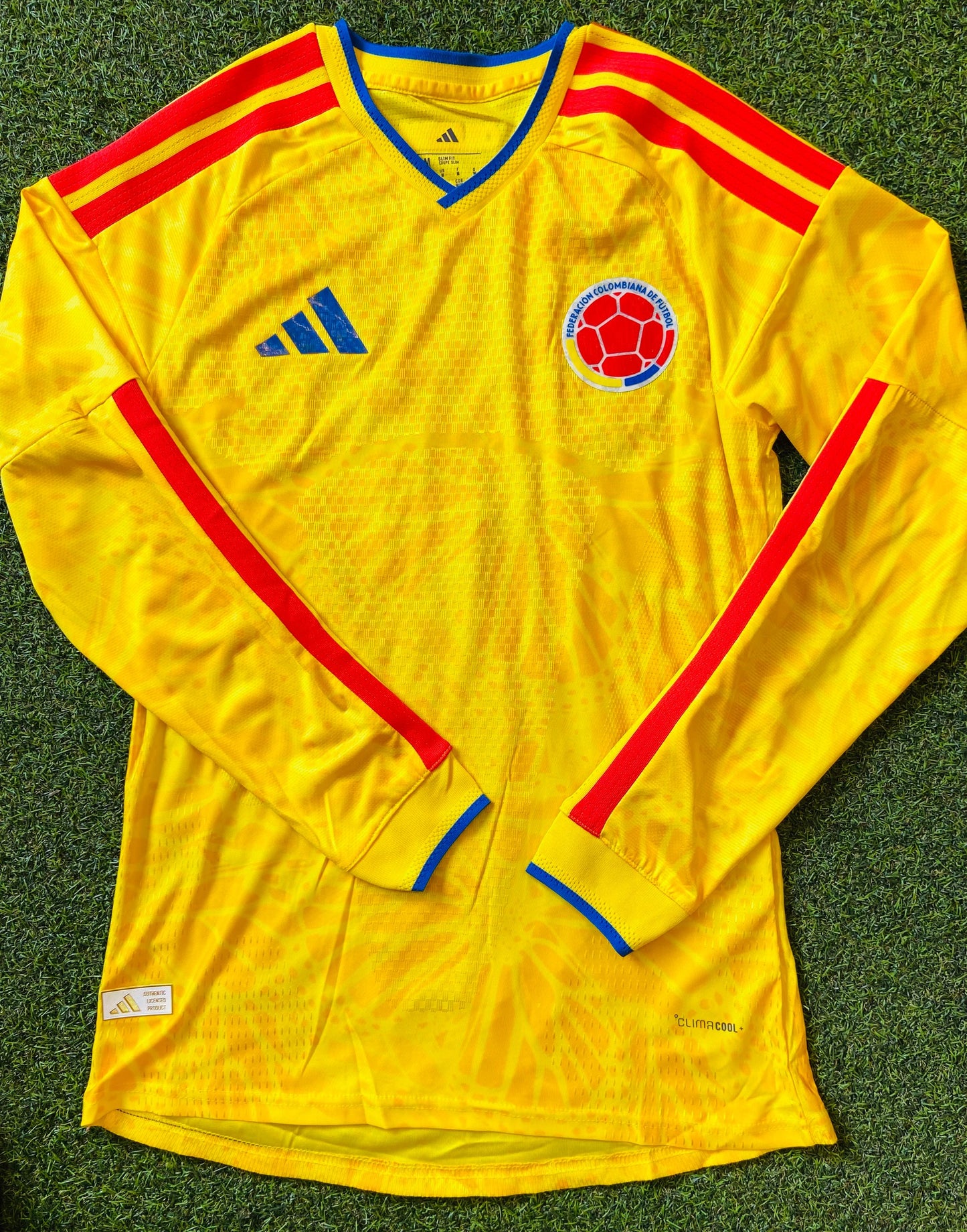 Camiseta Selección Colombia Mundial 2026 – Manga Larga Hombre (Calidad 1.1) 🇨🇴