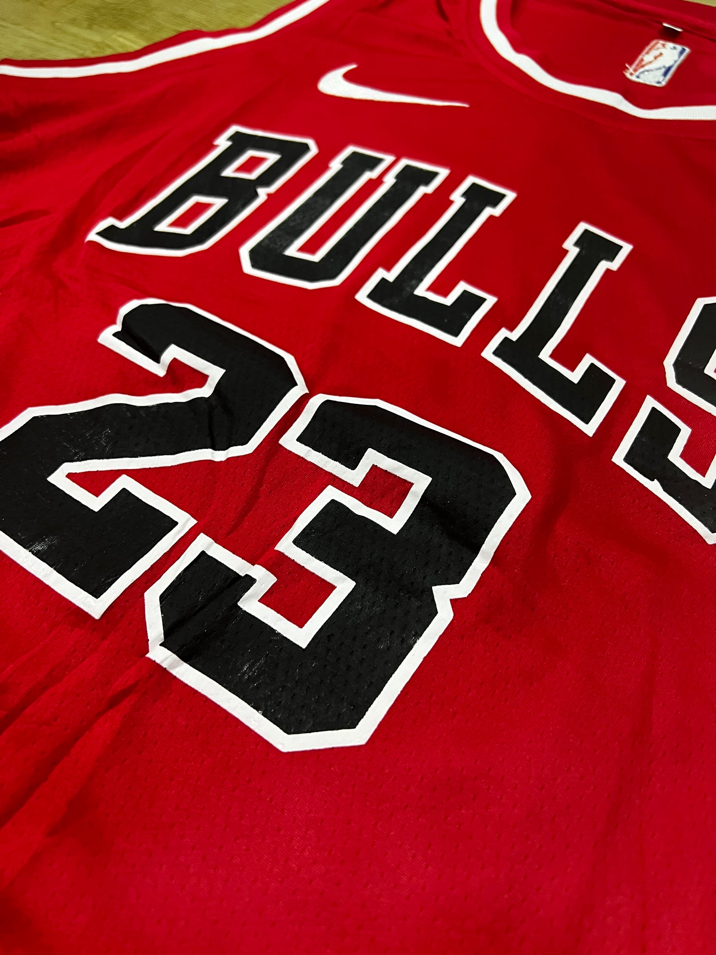 Uniforme Adulto Bulls Rojo #23 – (Calidad Triple A) 🏀🔴