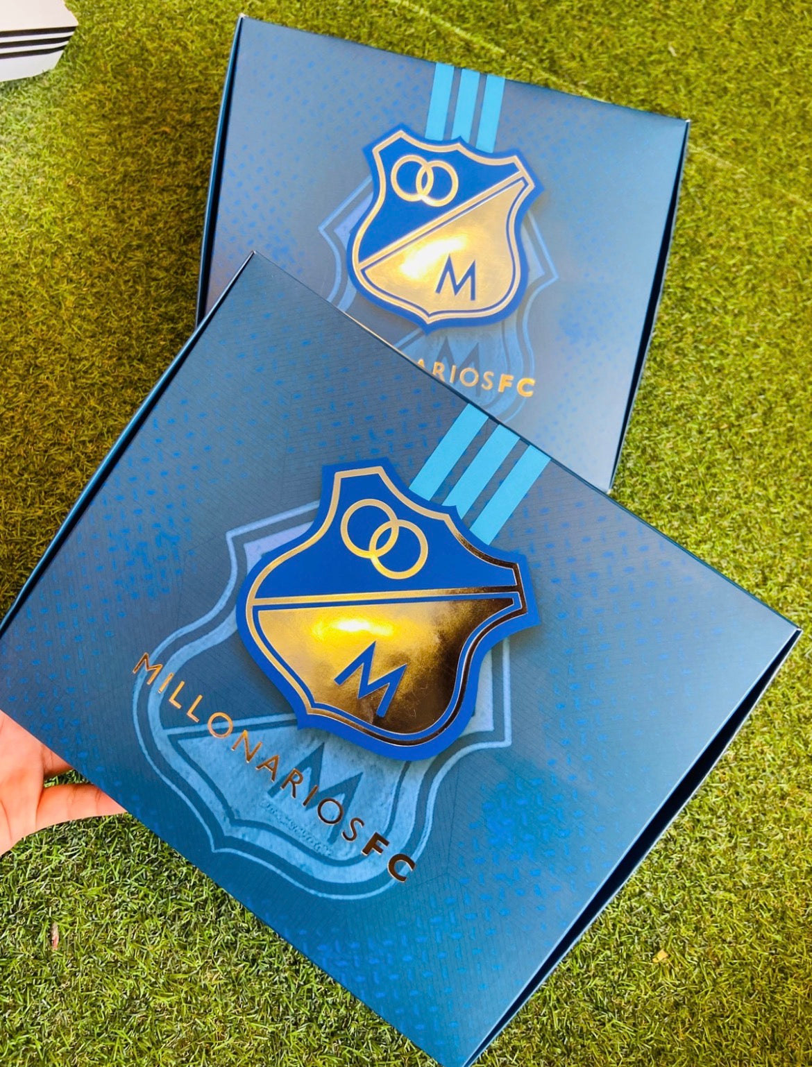 Cajas Premium Edición Fútbol – Presentación de Regalo y Colección (Selecciones y Clubes)