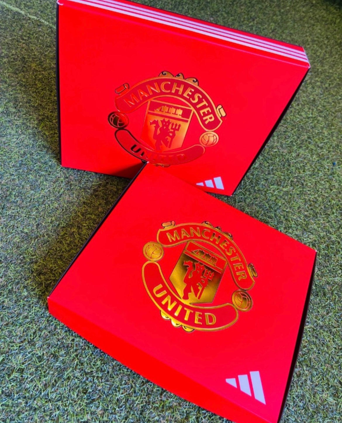 Cajas Premium Edición Fútbol – Presentación de Regalo y Colección (Selecciones y Clubes)